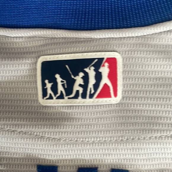 Cole Hamels “Hollywood” MLB Little League Classic Players’ Jersey - Picture 4 of 4